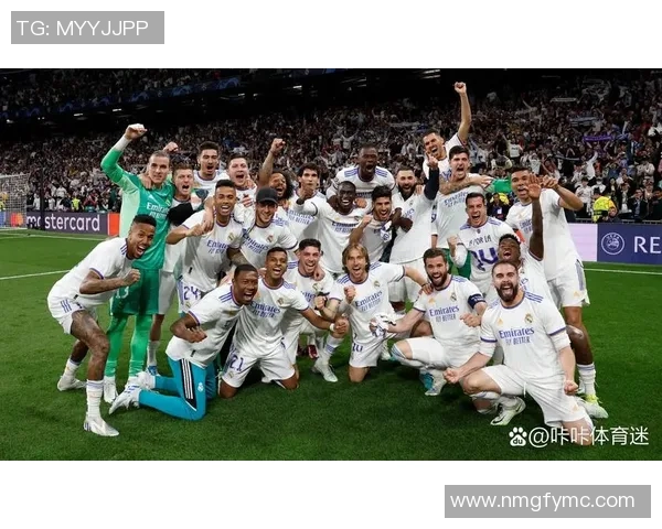 外国足球巨星巅峰对决 揭开世界足坛新格局与荣耀时刻